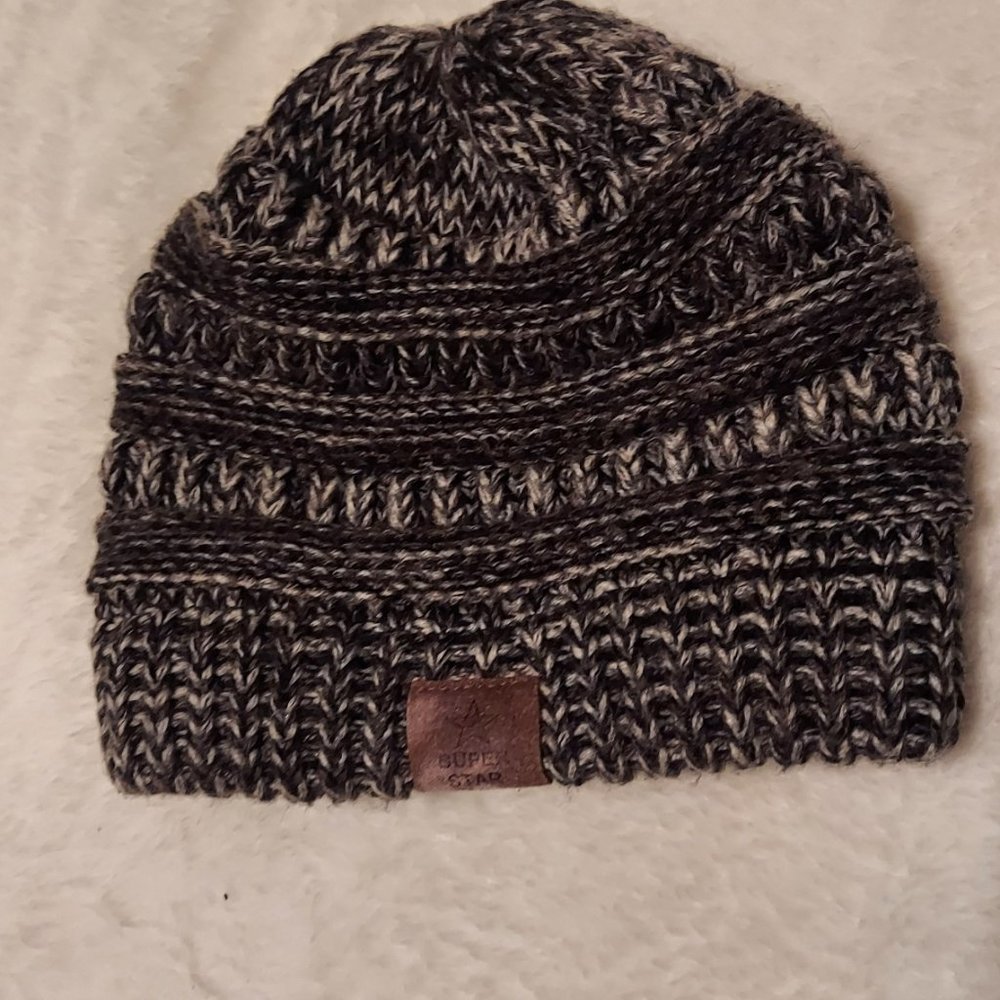 Beanie - Picture 3 of 3